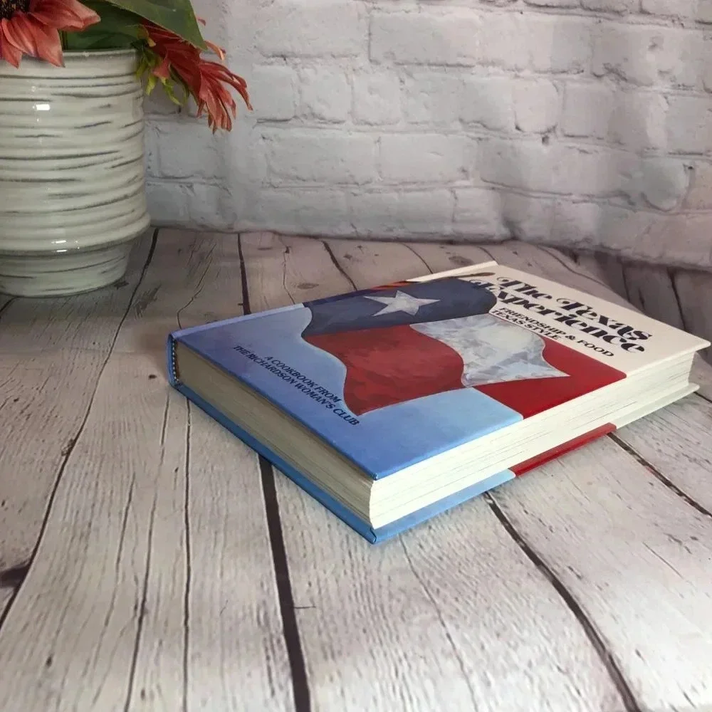 Vintage 1989 THE TEXAS EXPERIENCE cookbook